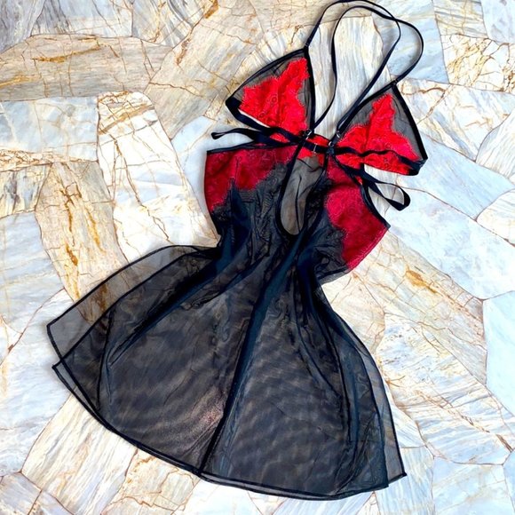 VS Very Sexy Soft Black /Red Slip Small